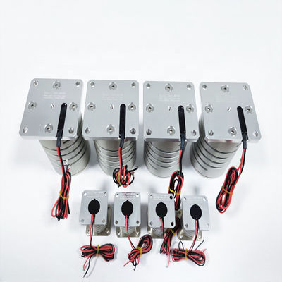 Motore a bobina mobile a micro-vibrazione per lavorazione laser e sistemi di autofocus