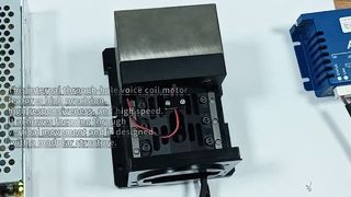 Messa a fuoco automatica di precisione con motore a nucleo cavo